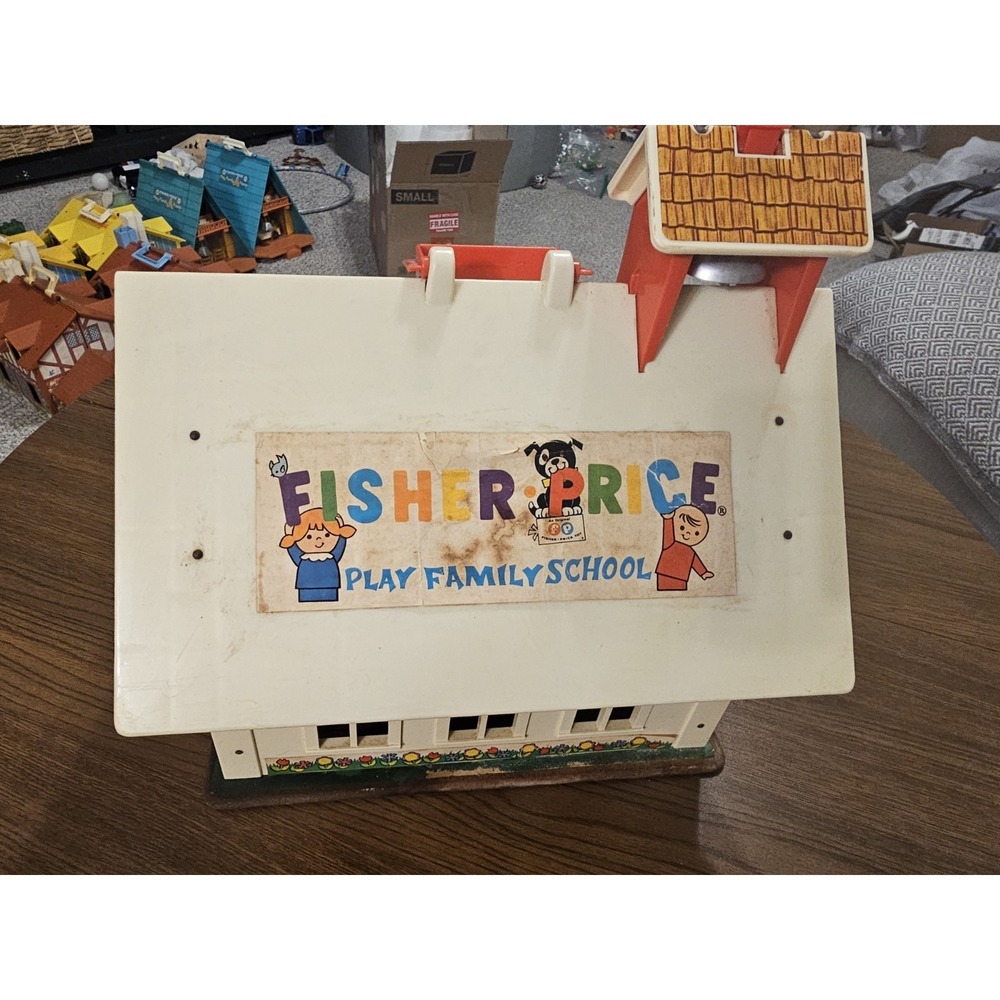 Vintage 1971 Fisher Price School House 923- Incomplete- See Pics
